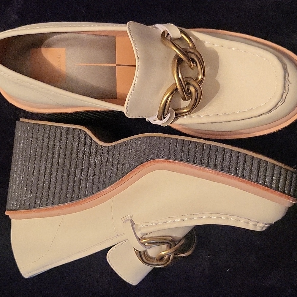 Dolce Vita White Loafers Size 9